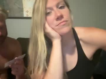 couple Cam Girls Free with cutestwife_and_mrhandsome