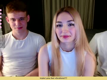couple Cam Girls Free with lovelypeachs