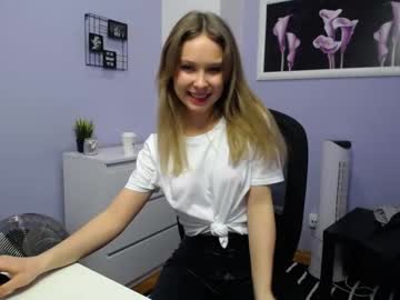girl Cam Girls Free with lucy_marshman