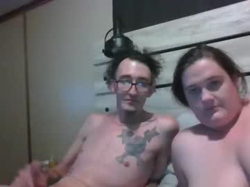 couple Cam Girls Free with domqueen90