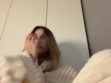 girl Cam Girls Free with norakiso