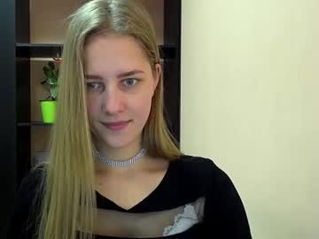 girl Cam Girls Free with lilian_l