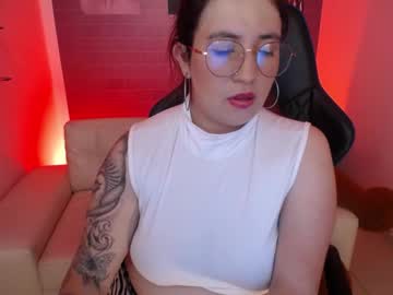 girl Cam Girls Free with kamilaadams