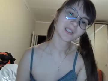 girl Cam Girls Free with kiragoldens