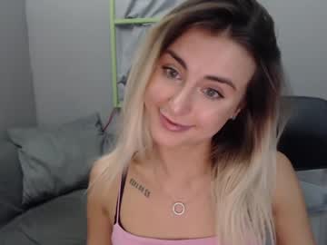 girl Cam Girls Free with queen_of_fun