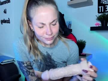 girl Cam Girls Free with harley_everly