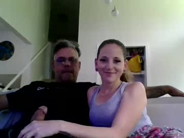 couple Cam Girls Free with underthemoon321