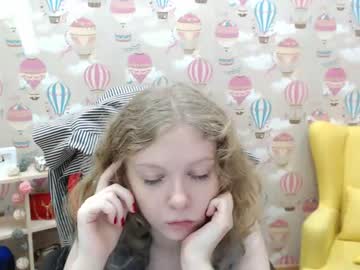 girl Cam Girls Free with amelyahardy_
