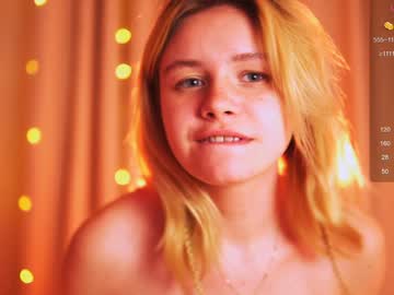 girl Cam Girls Free with howimeturmum