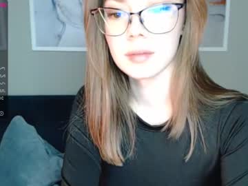 girl Cam Girls Free with liv_coy