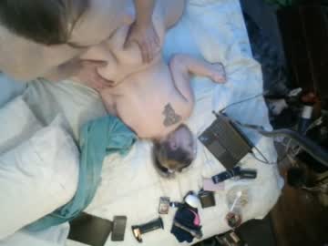 couple Cam Girls Free with howiefeltersnatch1st