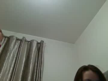 couple Cam Girls Free with makemesquirtbaby69
