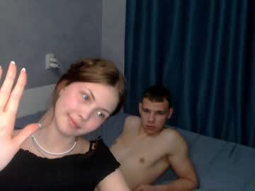 couple Cam Girls Free with luckysex_