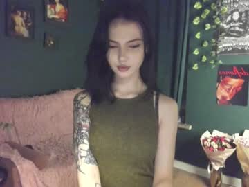 girl Cam Girls Free with bmwm5f90