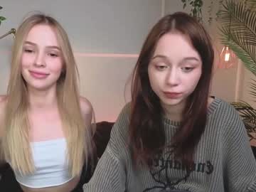 couple Cam Girls Free with dontoke_