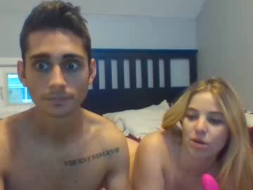 couple Cam Girls Free with scarlettandsantiago