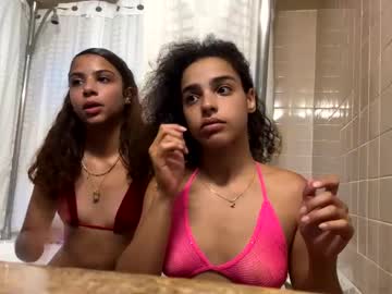 couple Cam Girls Free with dreamslifeofficial